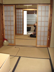 1階奥からの全景