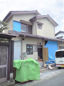 家外観