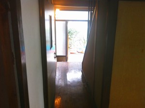 Before:玄関